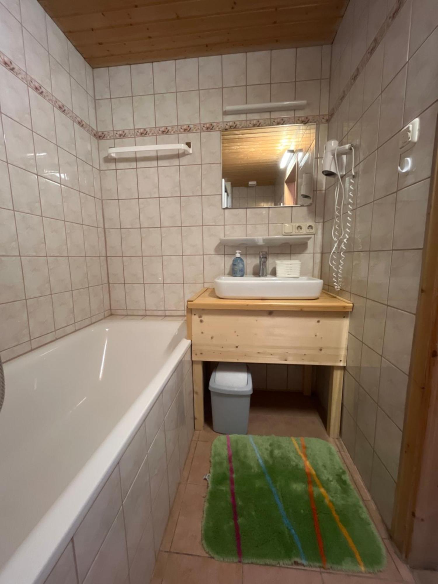 Pension Huber Фишбахау Экстерьер фото